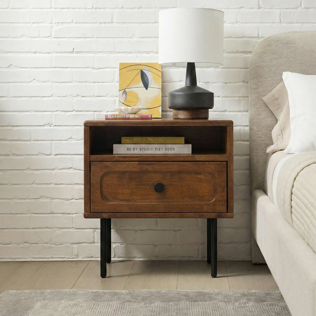 The Ultimate Guide to Choosing the Right Nightstand